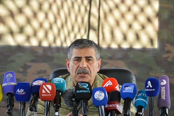 Zakir Həsənov: "Ermənilərin 35 km məsafədə atan topu da yoxdur, məni necə vura bilərlər?"