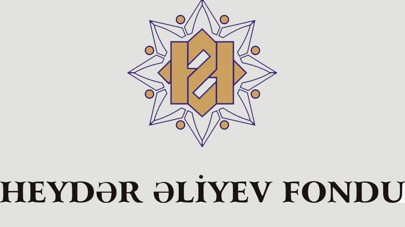 Heydər Əliyev Fondu daha bir aktyorun müalicəsini üzərinə götürdü (FOTO)