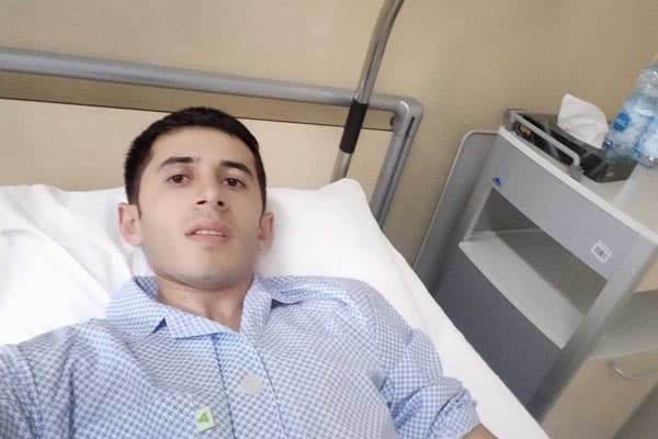 Müəllimin qaraciyərinin 68 faizi anasına köçürülüb: "Anam bilmir"