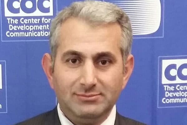 Daha bir qurumun mətbuat katibi işdən çıxıb