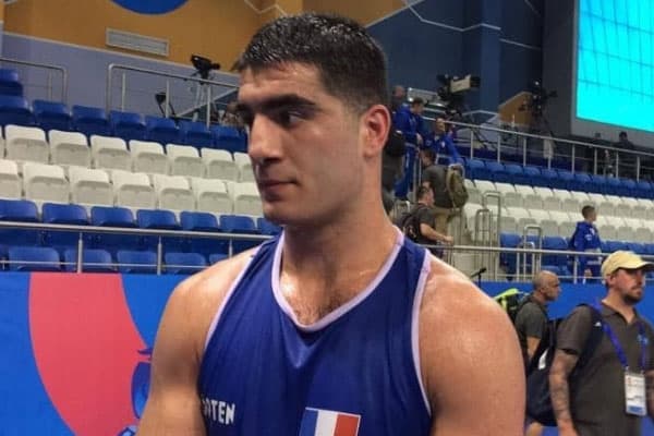Fransa yığmasının azərbaycanlı boksçusu: "Bununla fəxr duyaram"