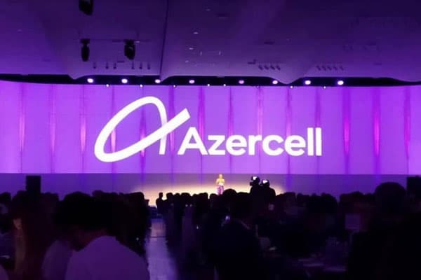 Azercell yeni brend kimliyini açıqladı - Biz dəyişirik ki, həyatları dəyişək! (R)