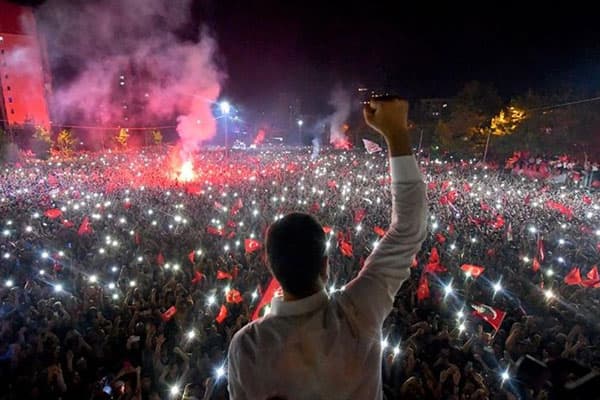 İstanbul seçkiləri: İmamoğlu nə qədər səs toplayıb?