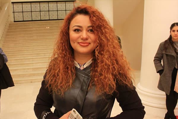 Prezident daha bir əməkdar artistə ev hədiyyə etdi