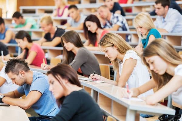 200 azərbaycanlı gənc Macarıstanda təhsil alacaq