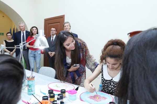 Leyla Əliyeva inklüziv təhsillə bağlı layihənin təqdimatında (FOTO)