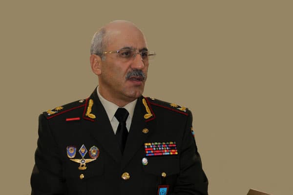 Daxili Qoşunların komandanı və DİN-in bir qrup əməkdaşı təltif olundu (SİYAHI)