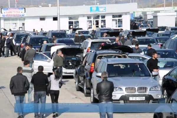 Bu dövlət qurumlarının maşınları satılır
