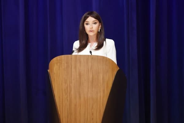 Birinci vitse-prezident: "Son 5 il ərzində Azərbaycanda 40 tarixi abidə bərpa edilib"