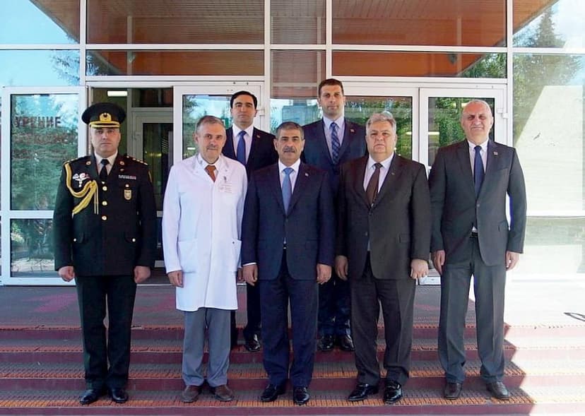 Zakir Həsənov Belarusda Azərbaycan Milli Qəhrəmanının anasını ziyarət etdi (FOTOLAR)