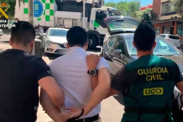 İspaniyanın ən iri kibercinayətkarı tutuldu