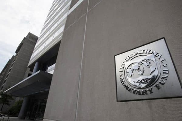 BVF Azərbaycanın neft sektorunda artım proqnozlaşdırır