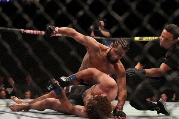 UFC-də nokaut rekordu (VİDEO)
