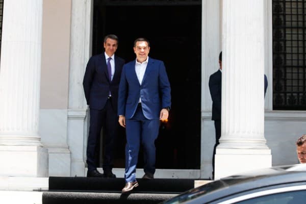 Mitsotakis Yunanıstanın baş naziridir