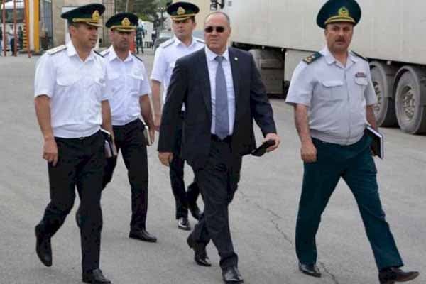Gömrükdə 32 minlik mal üçün 14 min "rüsum" tələb olunur – Etiraz