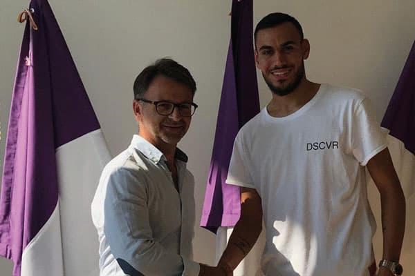 Millimizin futbolçusu rəsmən Avstriya klubunda