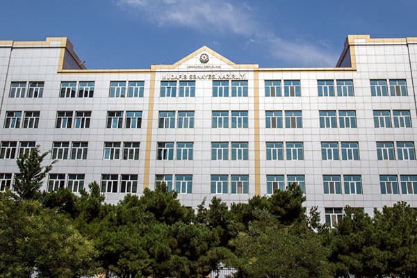 Mədət Quliyevin müavini işdən çıxarıldı (FOTO)