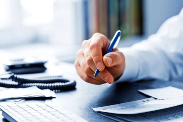 Azərbaycanda şirkət rəhbəri ildə 200 min manat maaş alır? (YENİLƏNİB)