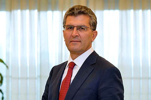 Vaqif Əliyev qohumunun maliyyə fırıldaqçılığı ilə bağlı məlumatlara aydınlıq gətirib