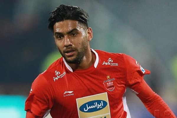 İran millisinin üzvü Azərbaycana transfer olunur