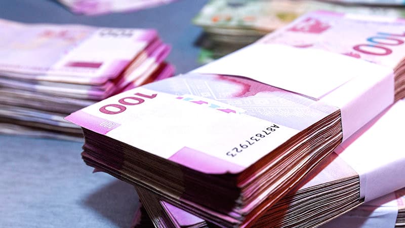 Onların da maaşları artırıldı (CƏDVƏL)
