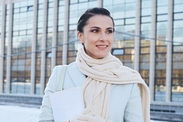 Azərbaycanlı aparıcı 45 milyona meşə aldı (FOTOLAR)