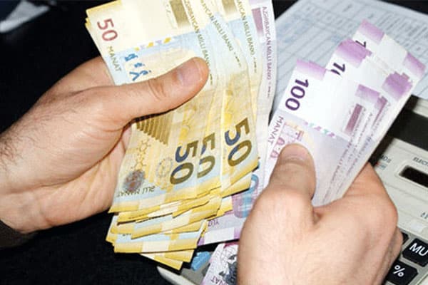 Bu şəxslərin maaşları artırıldı (SİYAHI)