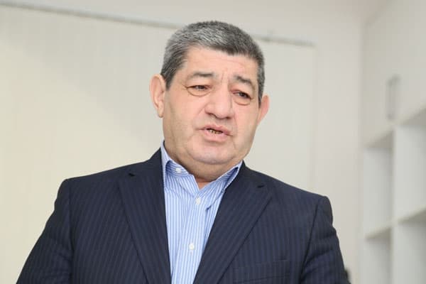 Nizami Cəfərovun maaşı artırıldı: 1540 manat
