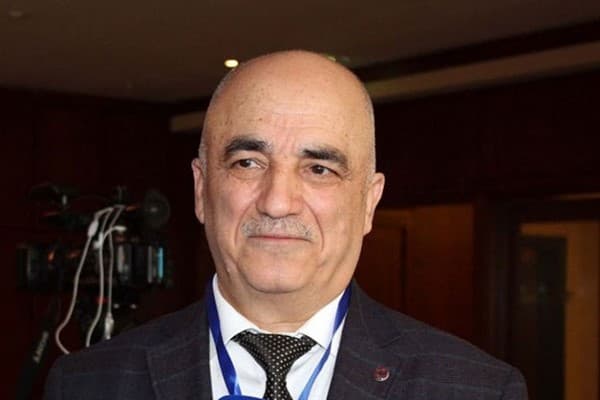 Azərbaycanın baş infeksionistinin evindən 150 min manatlıq oğurluq olub