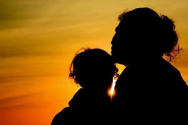 Daha bir qadın itkin düşdü: üç uşağı ilə birlikdə (FOTO)