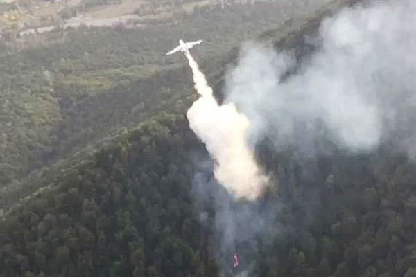 FHN Ağsudakı yanğına görə helikopter və təyyarə qaldırdı