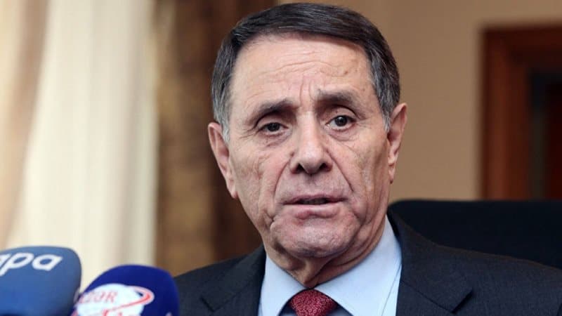 Baş nazirdən boşanma qaydaları ilə bağlı qərar (FOTO)