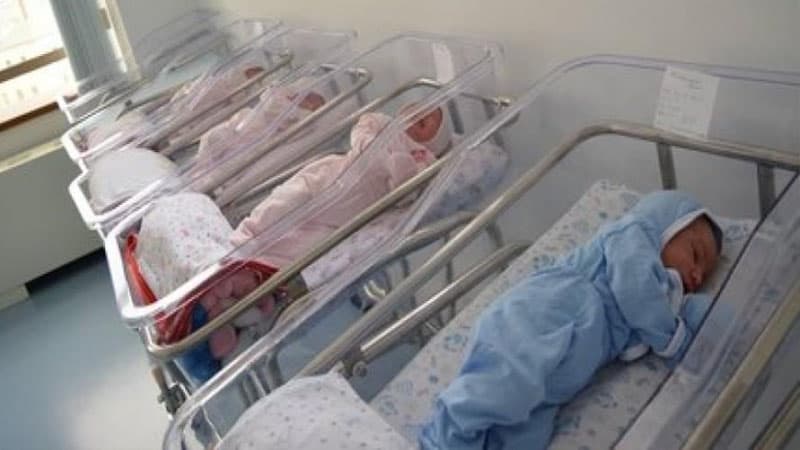 Azərbaycanda uşaq ölümləri: Daha çox oğlanlar...