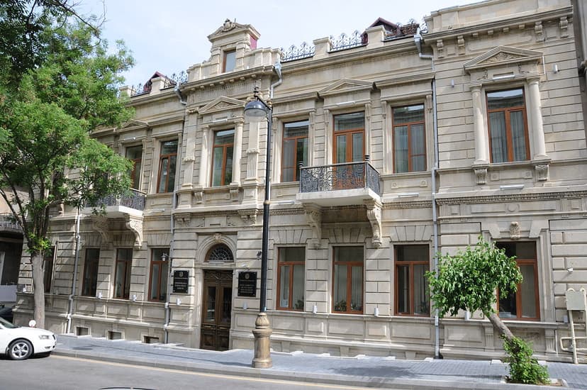 Komitə: Aşura mərasimlərinə siyasi elementlərin qatılmasının qarşısı alınmalıdır