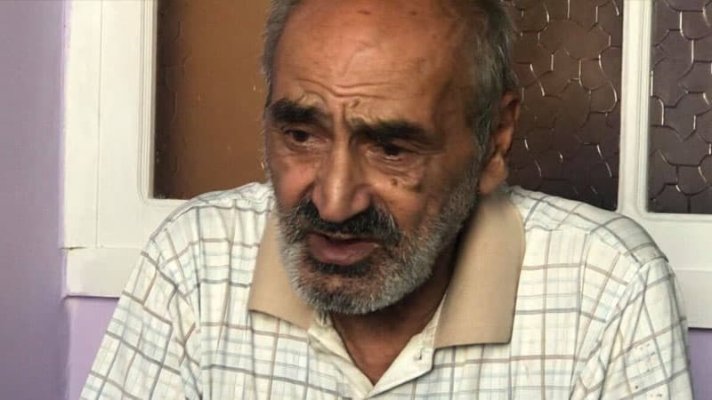 Əməkdar artistin oğlu küçə süpürür (VİDEO)