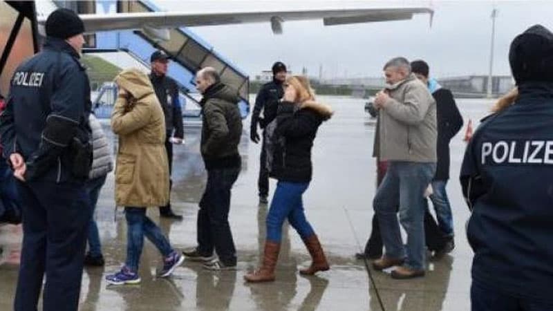 Ermənilər kütləvi şəkildə Avropadan deportasiya edilir