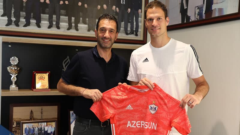 "Qarabağ" Asmir Beqoviçlə müqavilə imzaladı