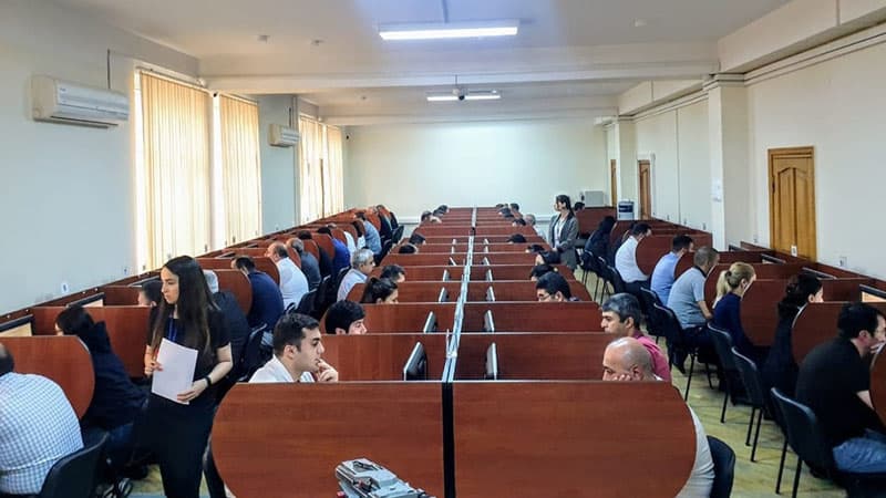 Vəkillər Kollegiyası üzvlüyünə qəbul üzrə test imtahanı keçirilib