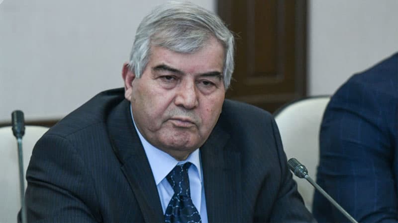Xalq şairi: "Köhnə dostum məni Heydərizmə işləməkdə günahlandırdı"