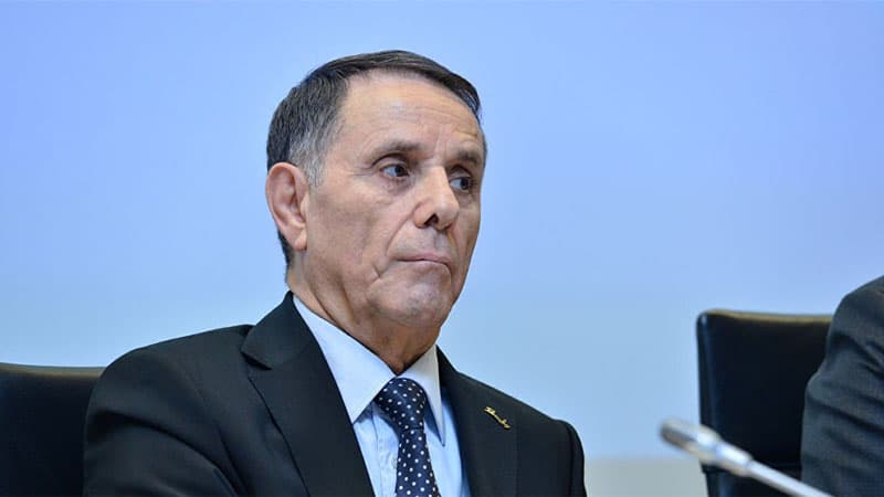 Gömrük əməkdaşlarının maaşları ilə bağlı qərar verildi