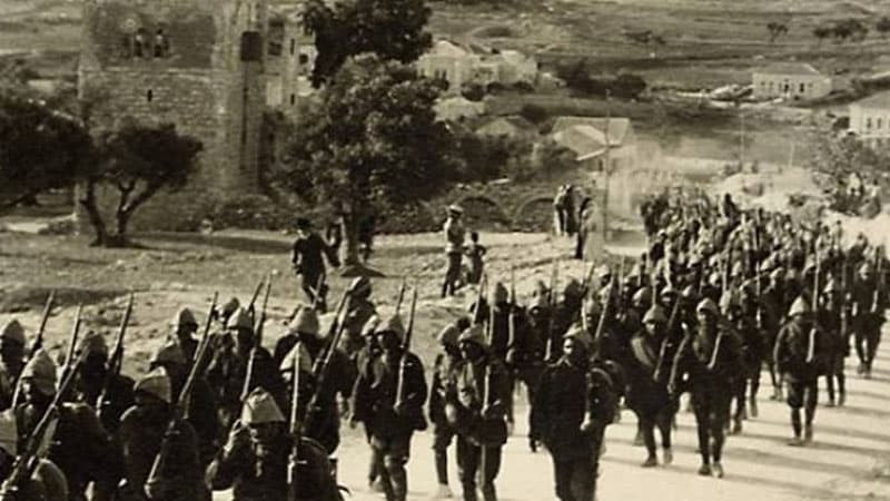 Bakının qurtuluşunun 101-ci ili: Memarına heykəl qoyulacaqmı?