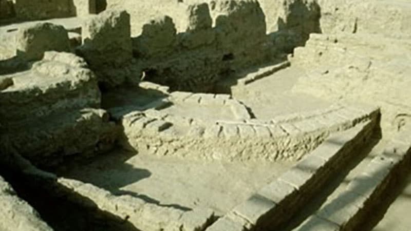 Tacikistanda elmə məlum olmayan rəsədxana tapıldı