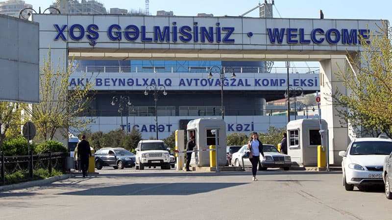 Bakı Beynəlxalq Avtovağzalında 1 manatlıq absurd... 
