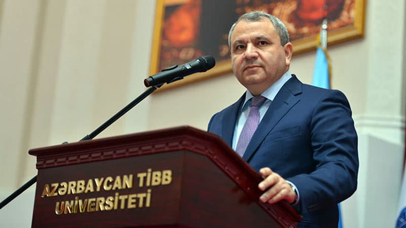 Rektor idarə rəisinə vəzifə verdi
