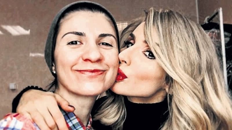 Məşhur ulduz azərbaycanlı oliqarxın qızından danışdı: “Ər-arvad kimiyik” (FOTO/VİDEO)