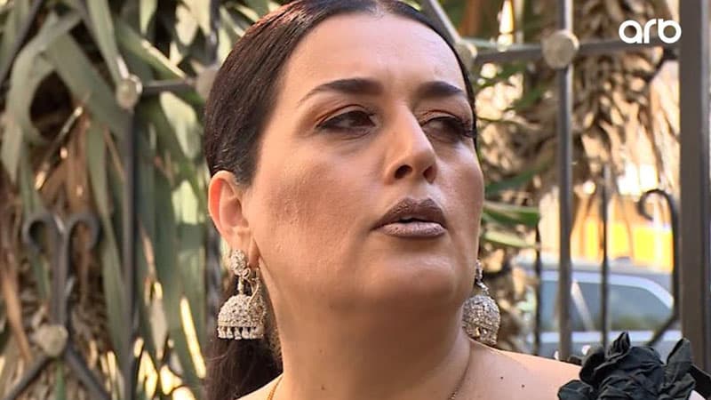 Elza Seyidcahan: “Zəlzələ olsun, restoranlar dağılsın” (VİDEO)