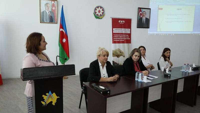 Bakcell qadınların məşğulluğunun artırılmasına dəstək olur (R)