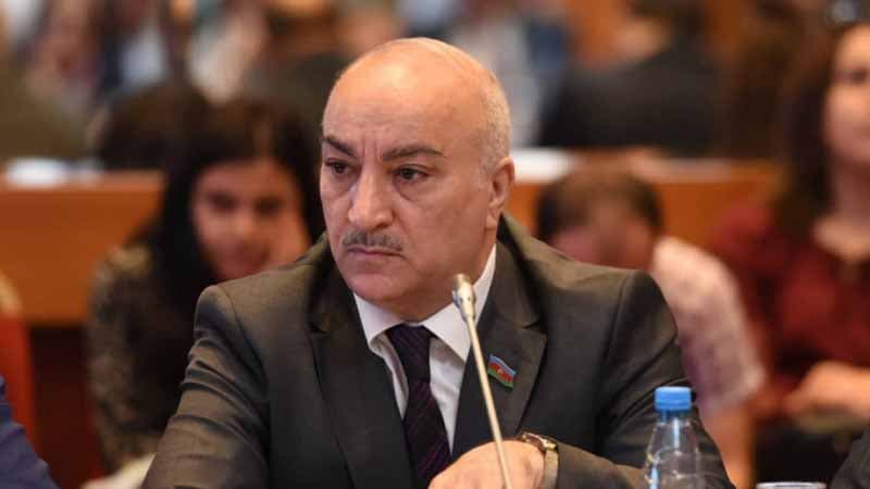 BNA-dan deputata cavab: "Piyada getsin"