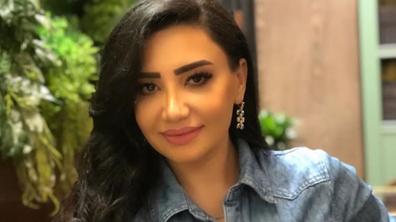 30 yaşlı əməkdar artist övladlığa uşaq götürdü (FOTOLAR)
