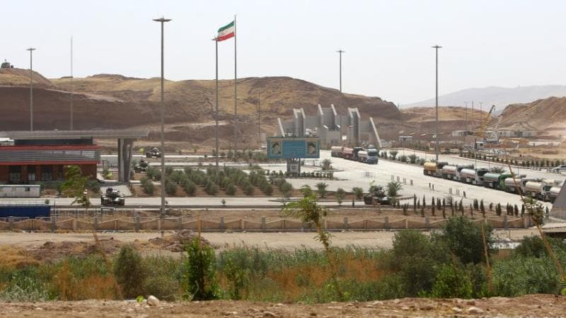 İran İraqla sərhədi bağladı